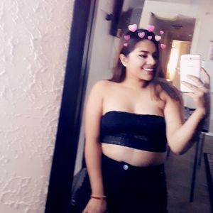 Meet your Posher, Daniela